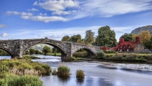 Været og temperatur i Wales i juni 2025
