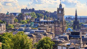 Været og temperatur i Edinburgh i april 2017
