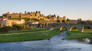 Carcassonne temperatur, klima og vær gjennom året
