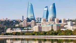 Baku temperatur, klima og vær gjennom året