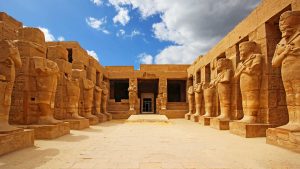 Været og temperatur i Luxor i april 2025