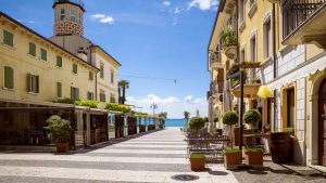 Været og temperatur i Lazise i juni 2017