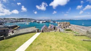 Guernsey temperatur, klima og vær gjennom året