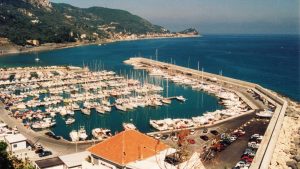 Finale Ligure temperatur, klima og vær gjennom året
