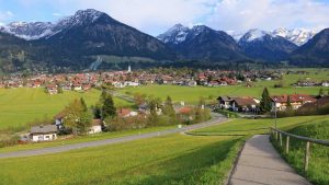 Været og temperatur i Oberstdorf i mai 2024