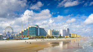 Daytona Beach temperatur, klima og vær gjennom året