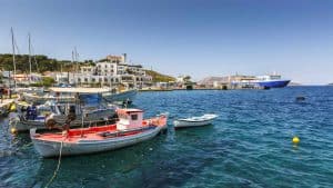 Skyros temperatur, klima og vær gjennom året