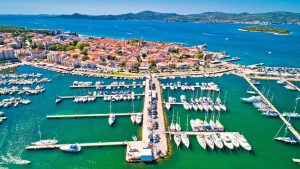 Været og temperatur i Biograd na Moru i juli 2015