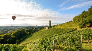 Bourgogne temperatur, klima og vær gjennom året