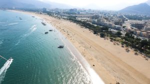 Fujairah (by) temperatur, klima og vær gjennom året