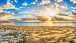 Været og temperatur i Dunas de Maspalomas i juni 2025